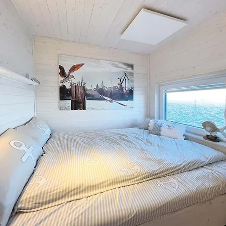 Stern V - Stern Hausboot Botel *