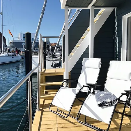 Botel Stern V - Stern Hausboot